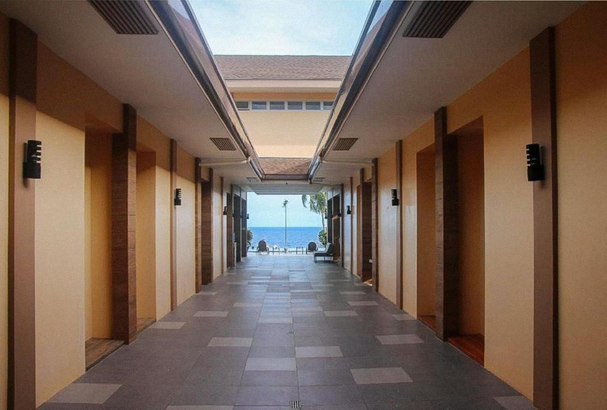 RedDoorz at Homa Resort Hotel Santiago  Buitenkant foto